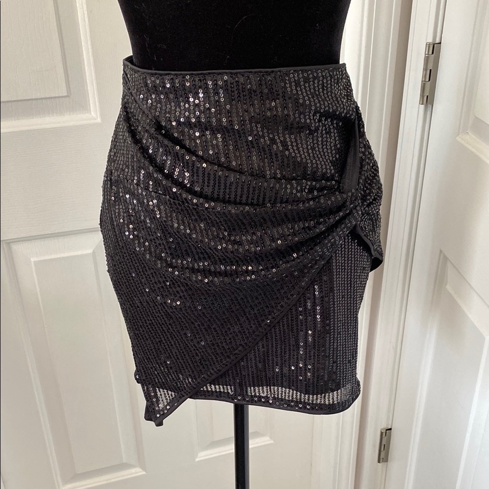 Kate Kasin NWOT Sequin Bodycon Skirt High Waist Knot Front